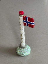 Last inn bildet i Galleri-visningsprogrammet, Pilen Studio bordflagg
